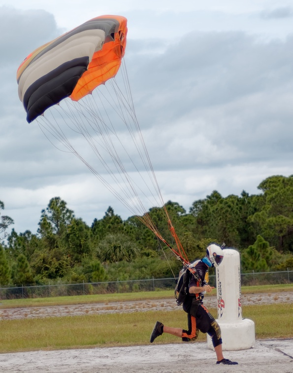 20201204 133604 Sebastian Skydive FLCPA Meet2 PatrickKessler