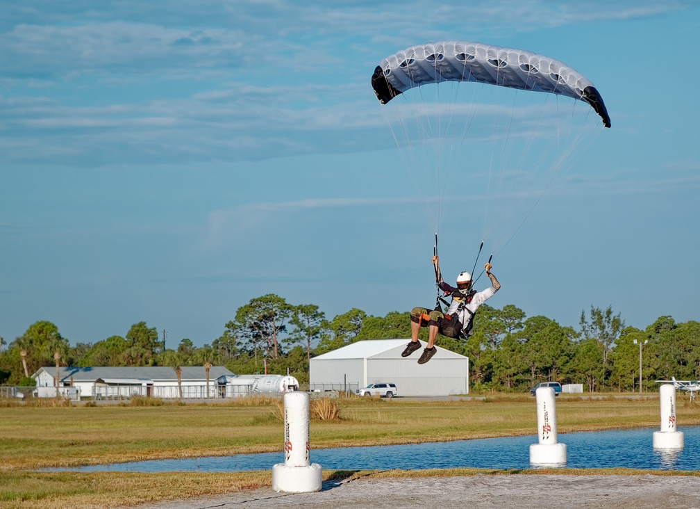 20201206_082120_Sebastian_Skydive_FLCPA_Meet2_PatrickKessler_1.jpg