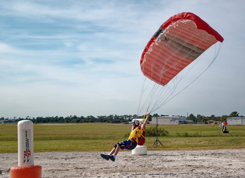 20201206 114520 Sebastian Skydive FLCPA Meet2 TimothyBernard