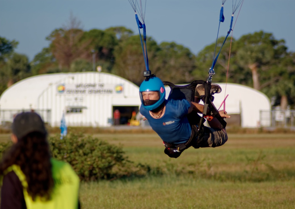 20201206_080706_Sebastian_Skydive_FLCPA_Meet2_VBPrib_M.jpg