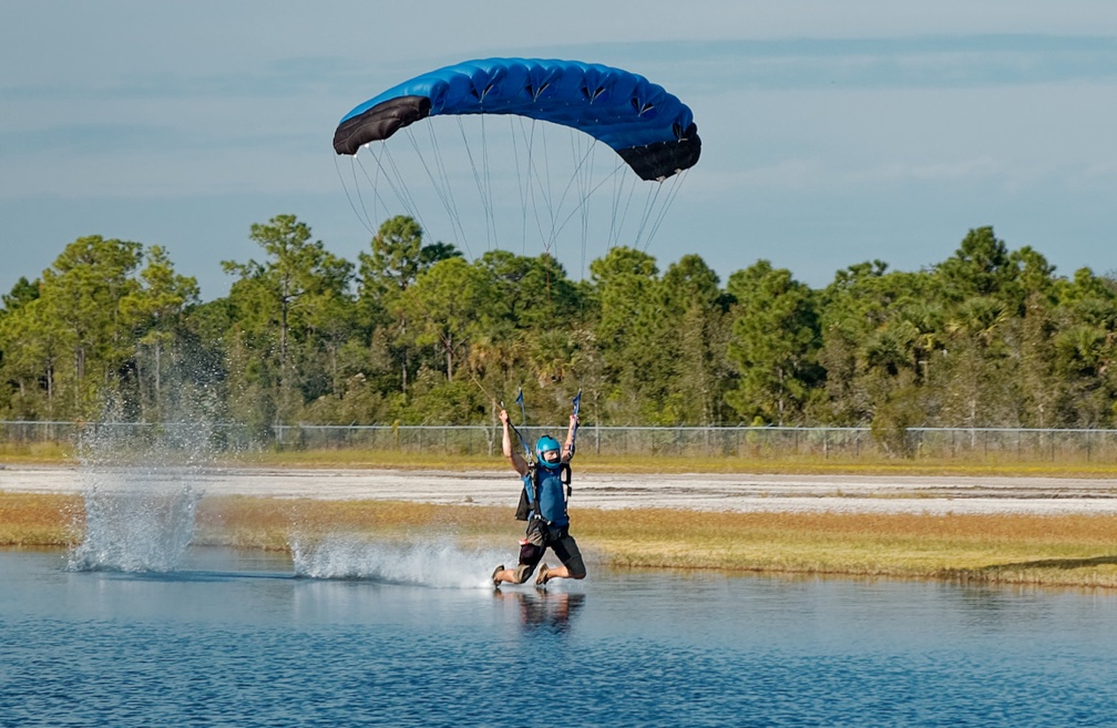 20201206 142618 Sebastian Skydive FLCPA Meet2 VBPrib