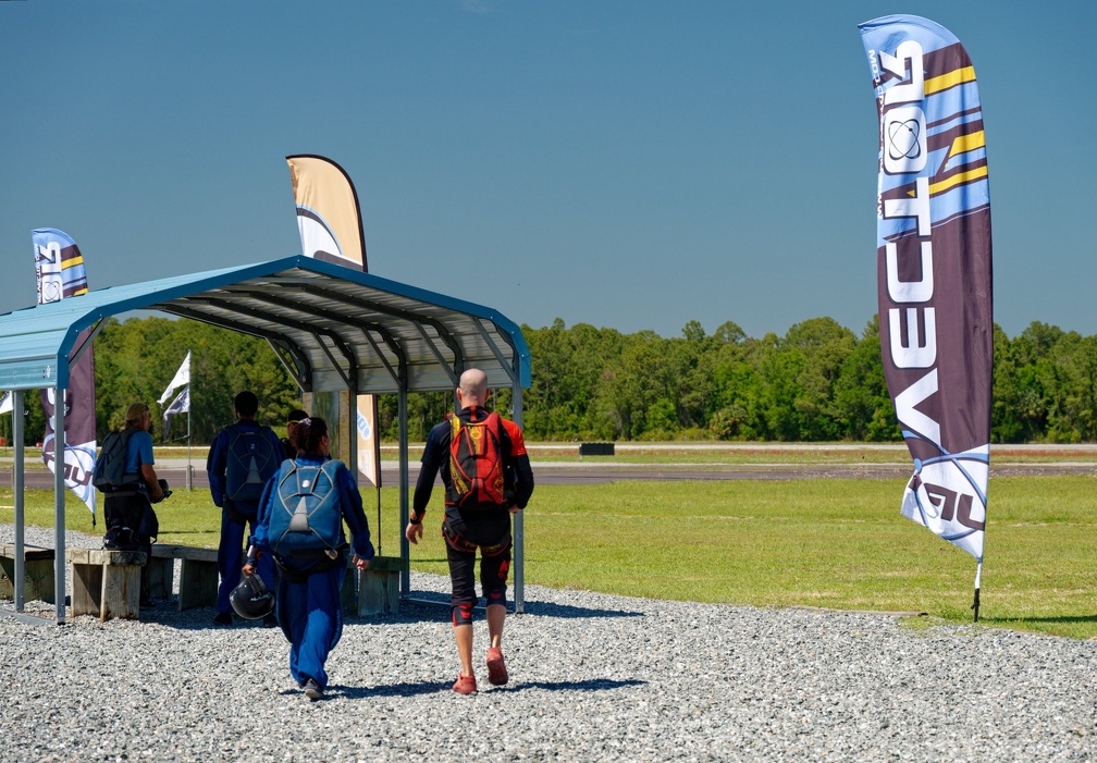 20220411 145309 Deland Skydive CraigBurger Karin