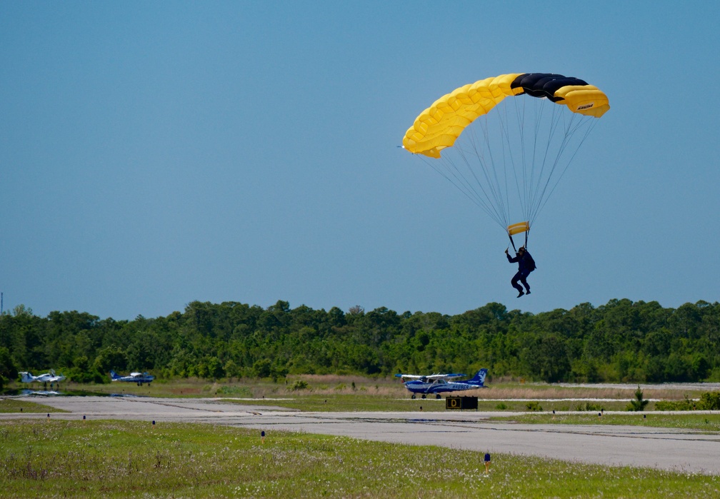 20220411 152451 Deland Skydive Karin AFF1