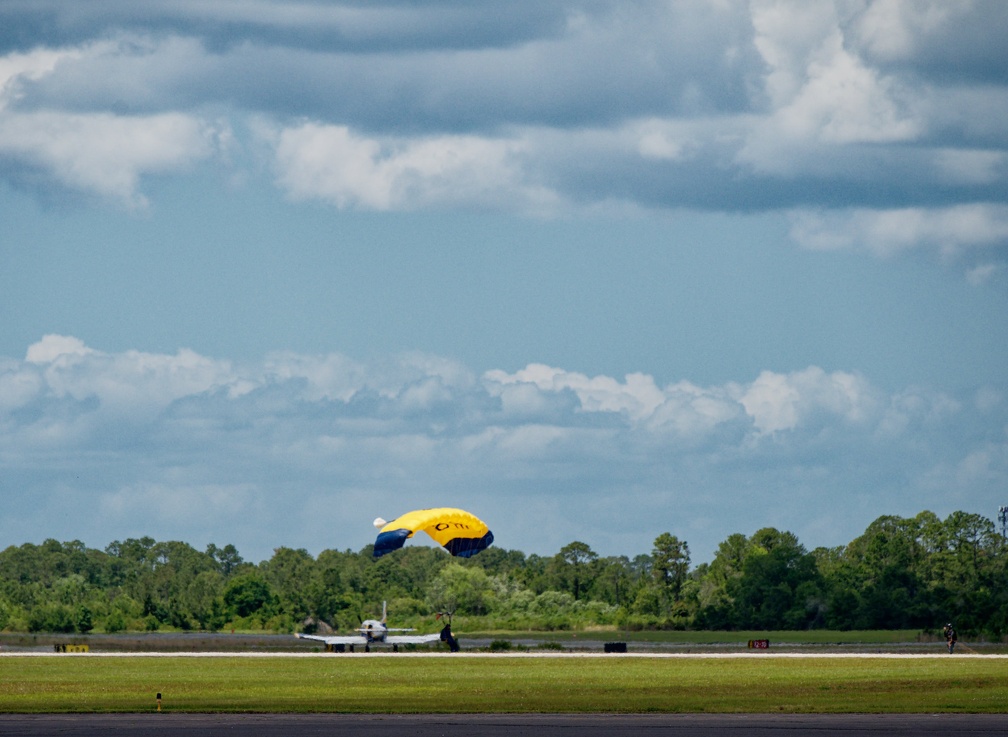 20220425 132407 Deland Skydive Karin AFF4 M