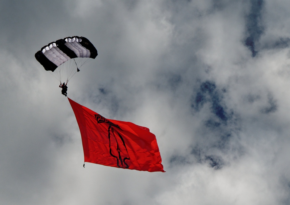 20220425 133643 Deland Skydive Black Daggers Flag Demo 1