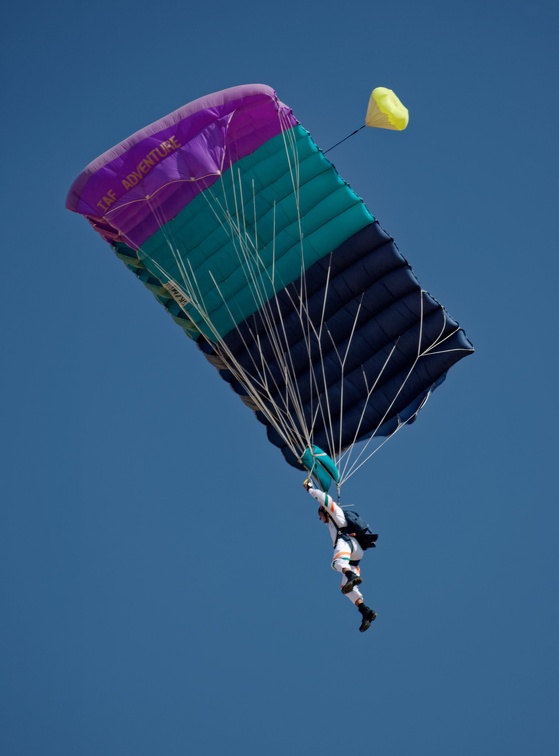 20071124 114803 Pushkar India Skydiver