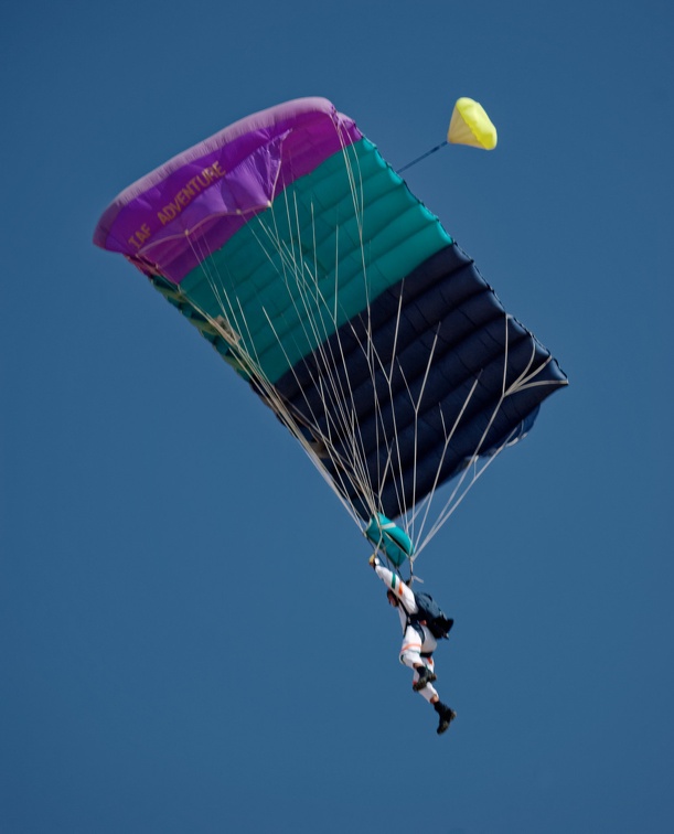 20071124 114805 Pushkar India Skydiver