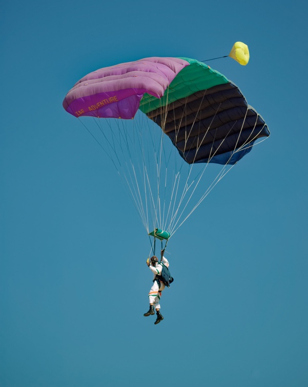 20071124 114808 Pushkar India Skydiver