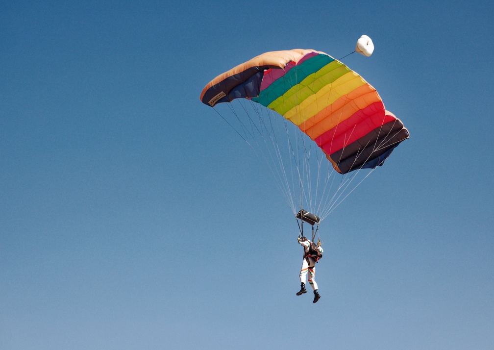 20071124 115238 Pushkar India Skydiver