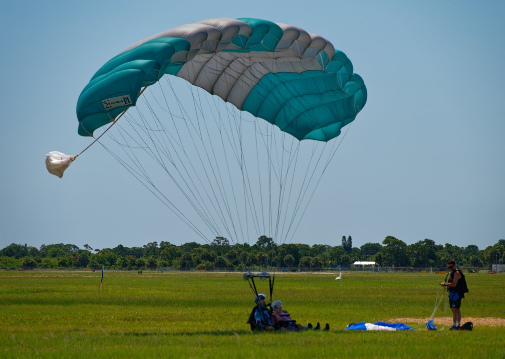 20220618 112108 Sebastian Skydive IanBrown Tandem LizBrosius