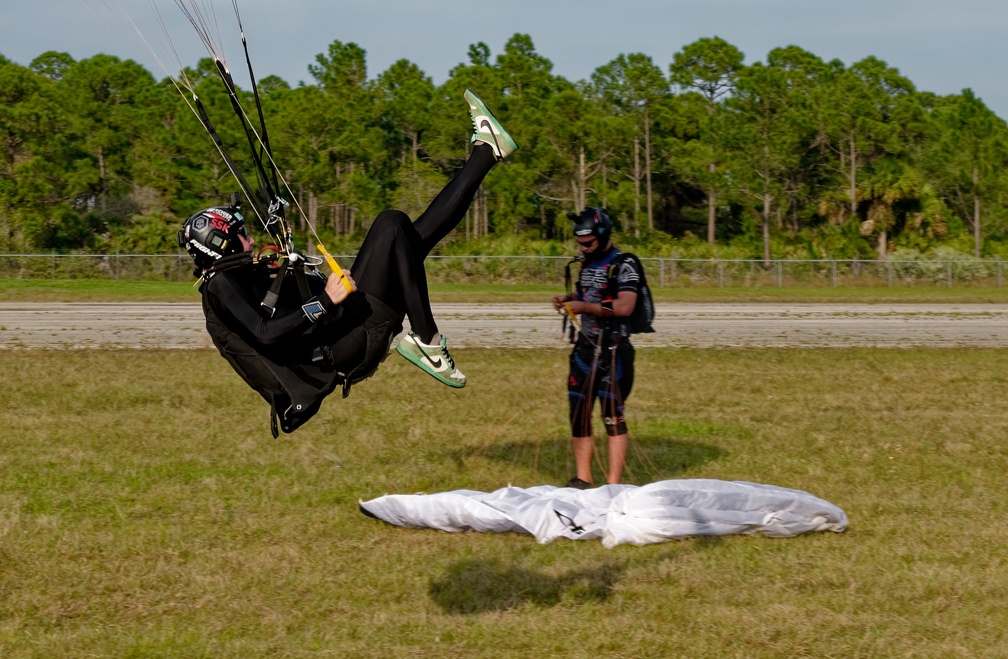 20220311 165156 Sebastian Skydive FLCPA2022Meet1 JesseWeyher AlexHart 1