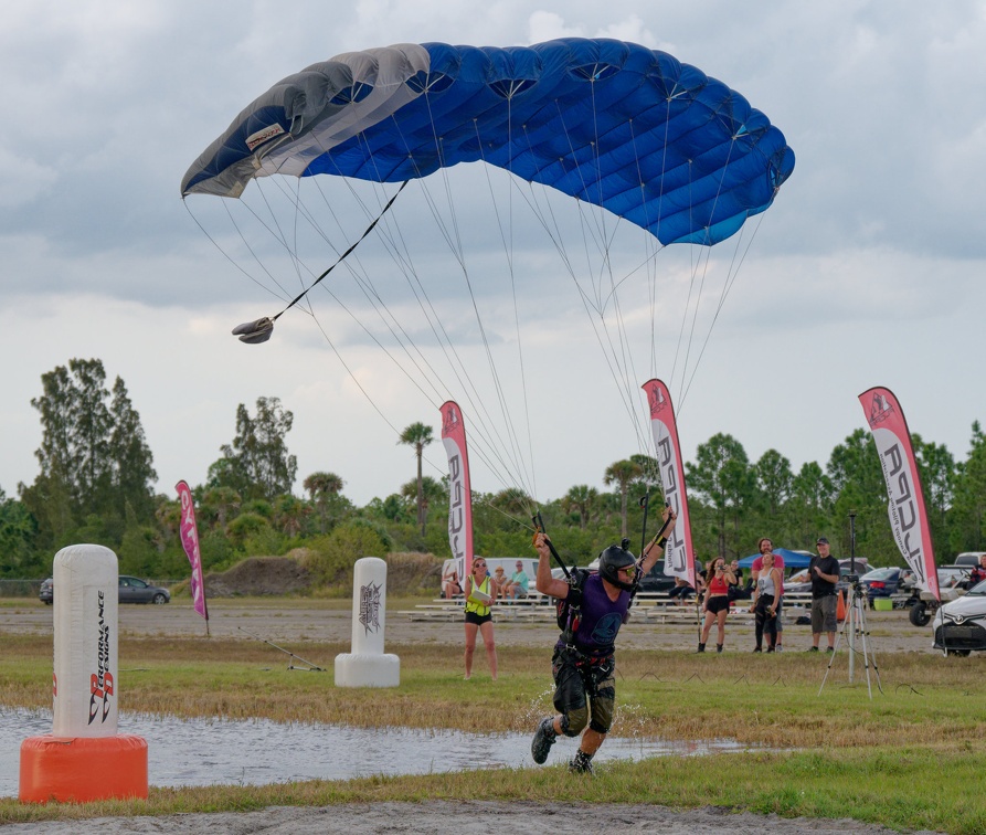 20220311_171326_Sebastian_Skydive_FLCPA2022Meet1_AndyPohl_LaraFigueroa_DanAdams_LeslieMenetrier_BradBrown.jpg