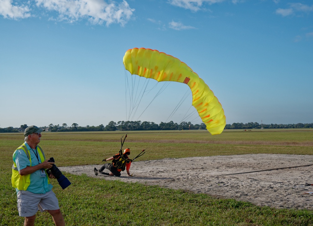 20220311 083127 Sebastian Skydive FLCPA2022Meet1 JasonStein TedKwarchak